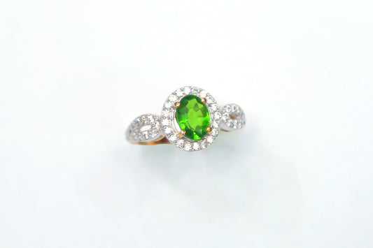 BOTTLE GREEN WITH ZIRCON