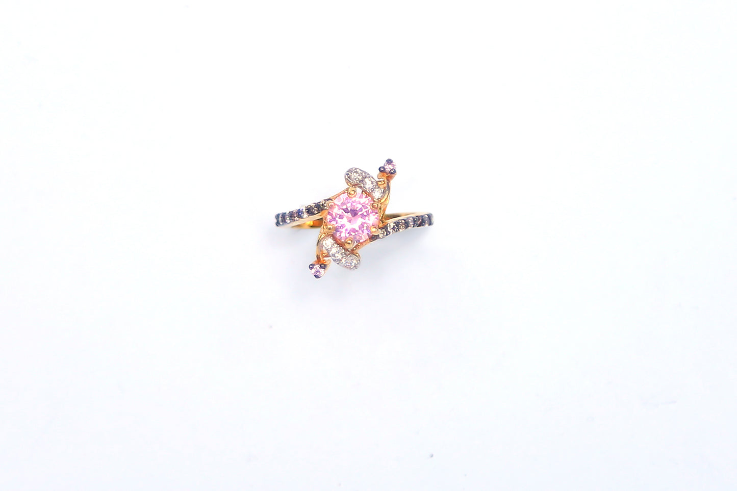GLAMOROUS PINK RING