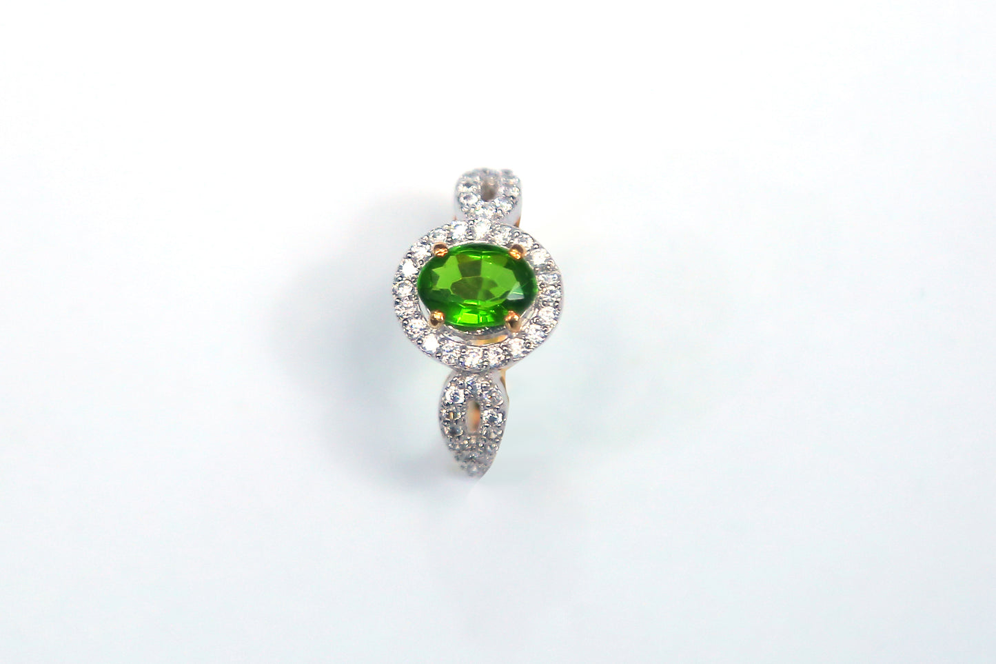 BOTTLE GREEN WITH ZIRCON