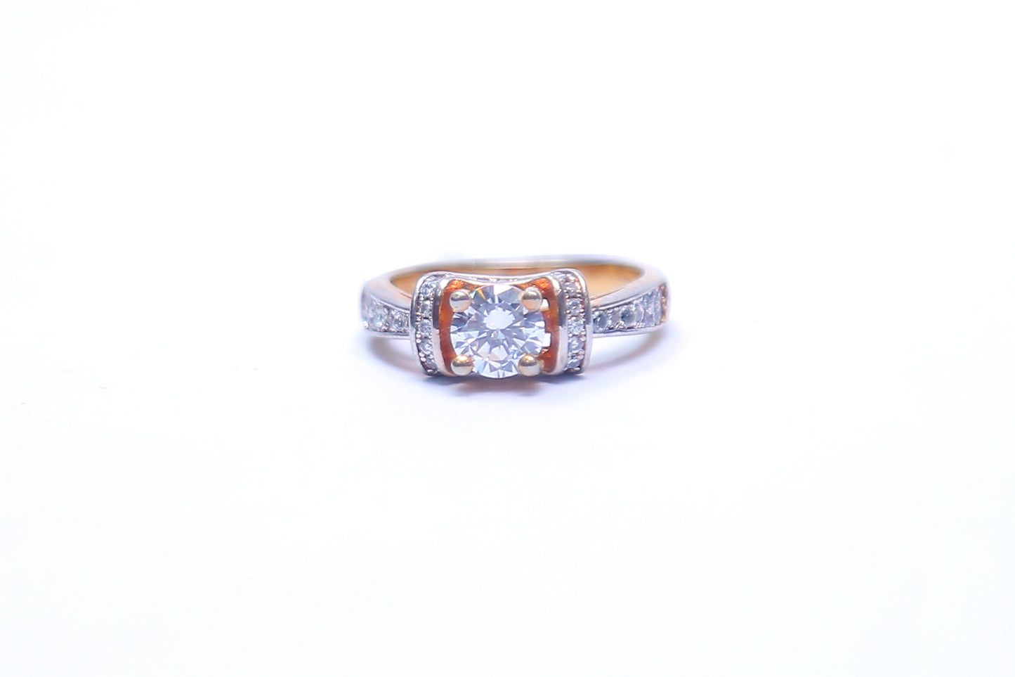 DIAMOND CUT ZIRCON RING
