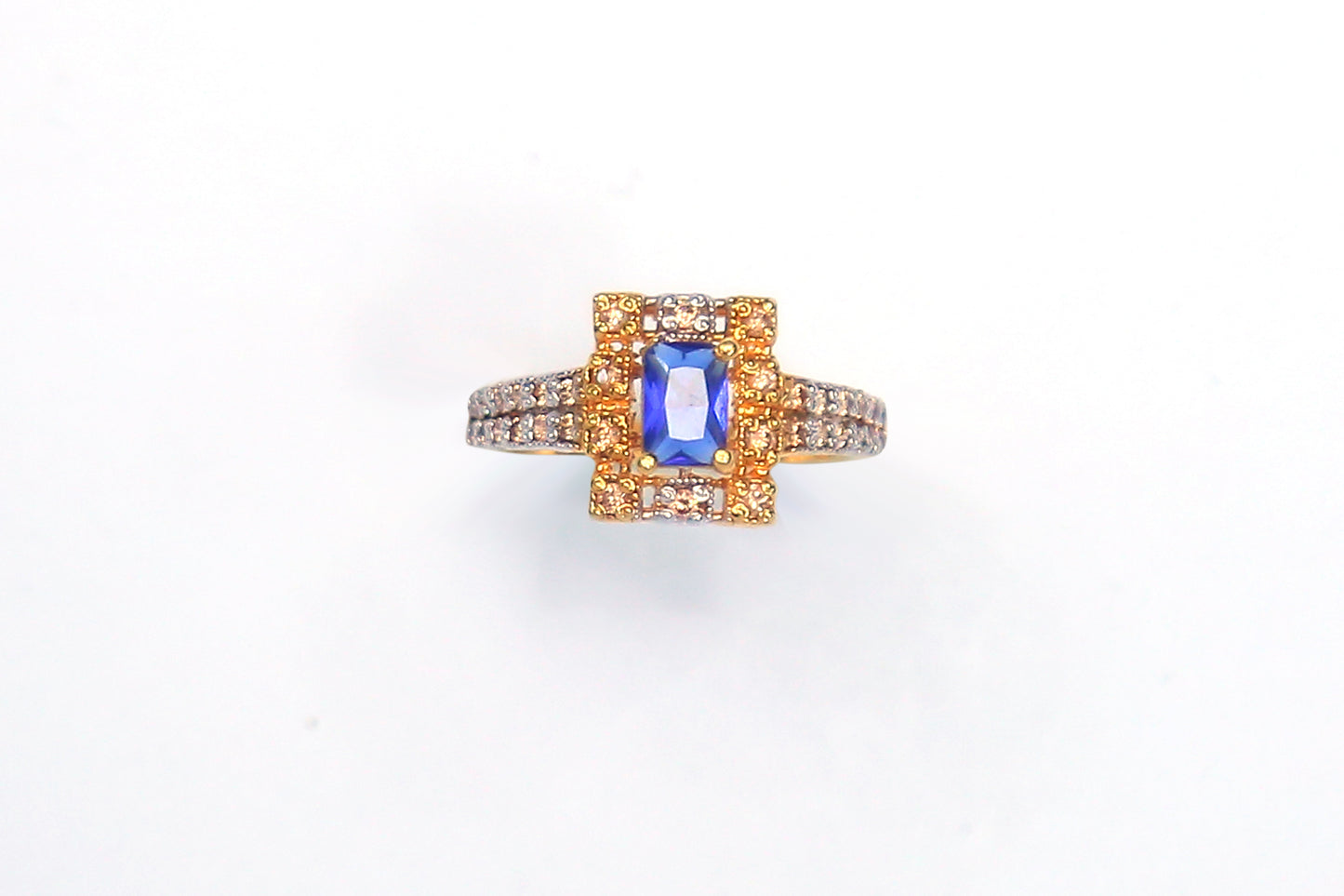 BLUE WITH ZIRCON AND CHAMPAGNE