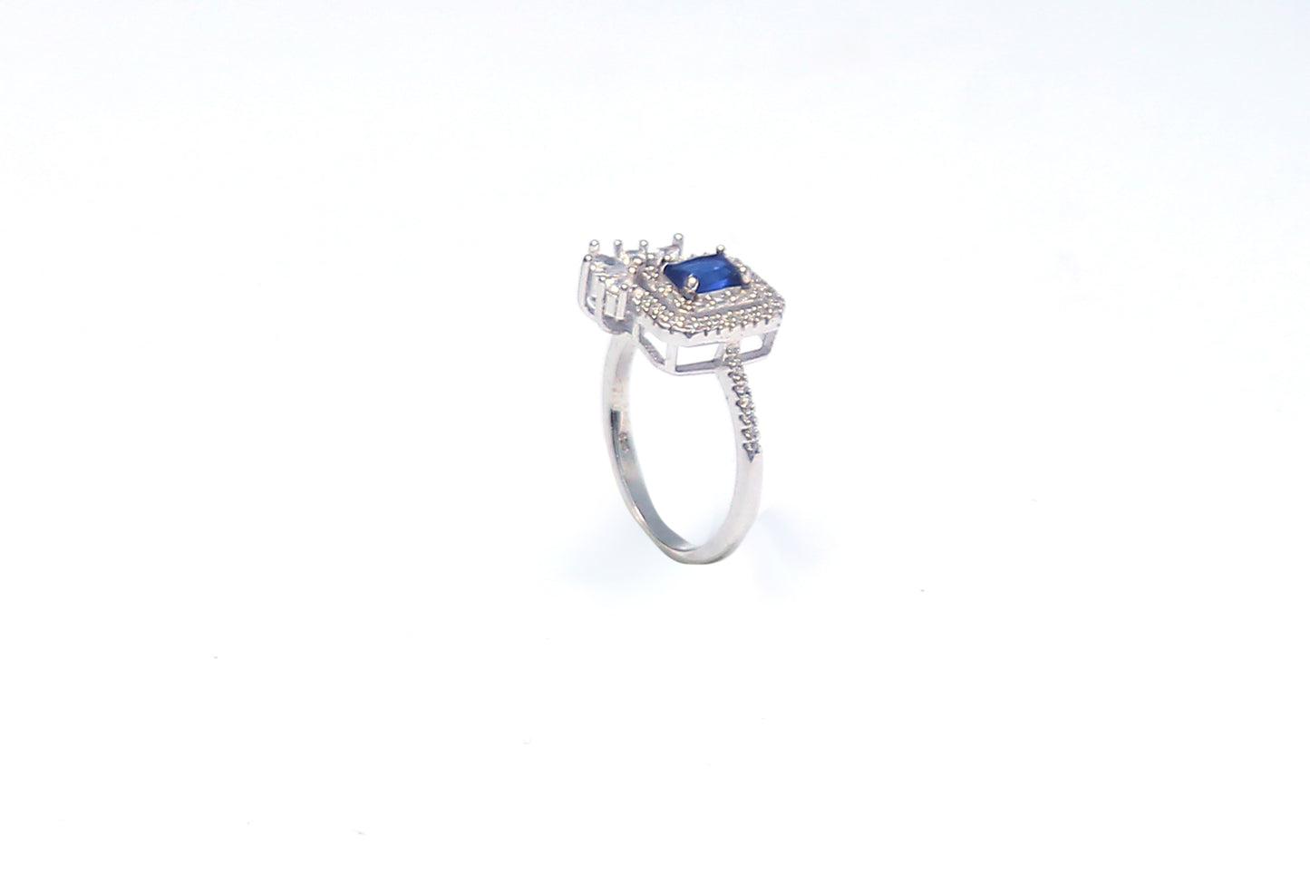 SHIMMERING BLUE WITH ZIRCON