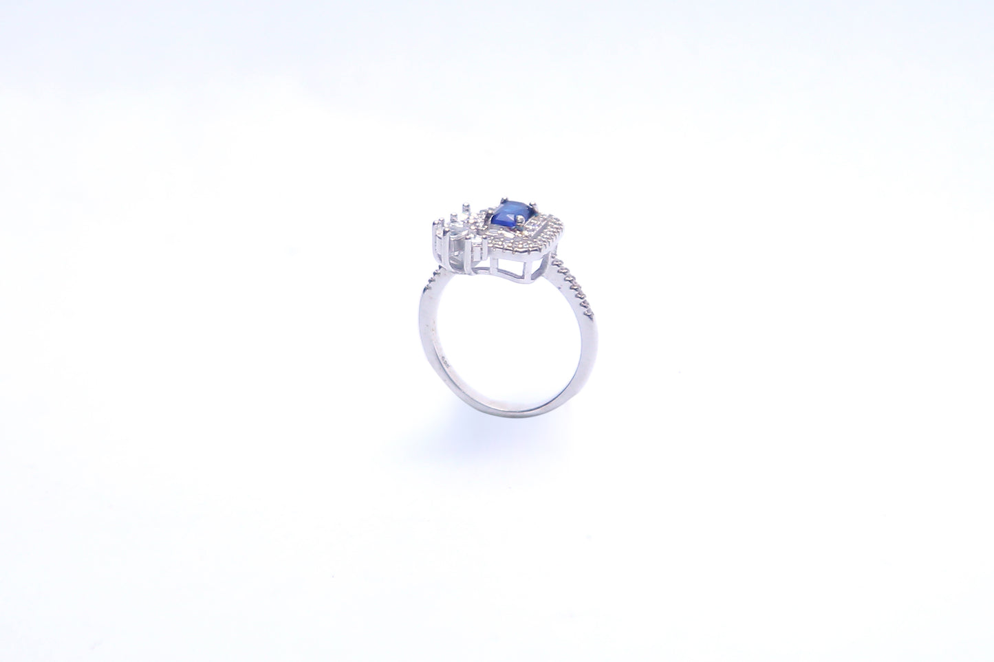 SHIMMERING BLUE WITH ZIRCON